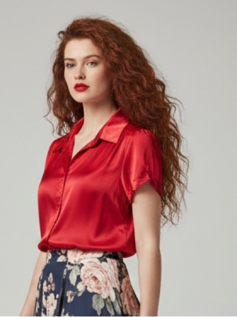 LE CHATEAU Red Satin Short Sleeve Blouse Silk Blend XL